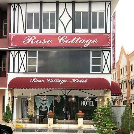 Rose Cottage Hotel Bandar Seri Alam Джохор Бахру Екстериор снимка