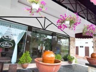 Rose Cottage Hotel Bandar Seri Alam Джохор Бахру Екстериор снимка
